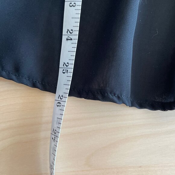 Icone Silk Blend Lavallière Top - Picture 8 of 8